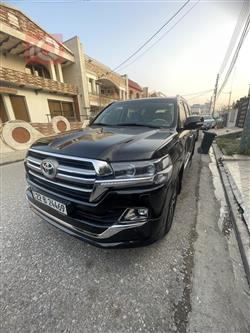 تويوتا لاندكروزر